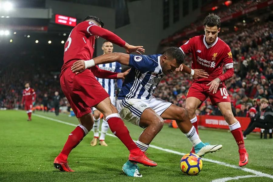 西甲战报：费尔南德斯点射制胜，十人西班牙人1-0十人巴列卡诺